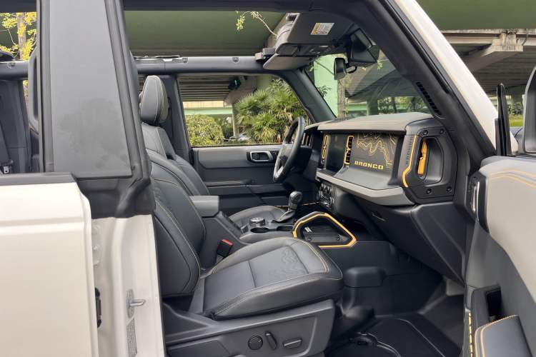 Used Ford Bronco 2024 2.3T Wilderness Interior 9