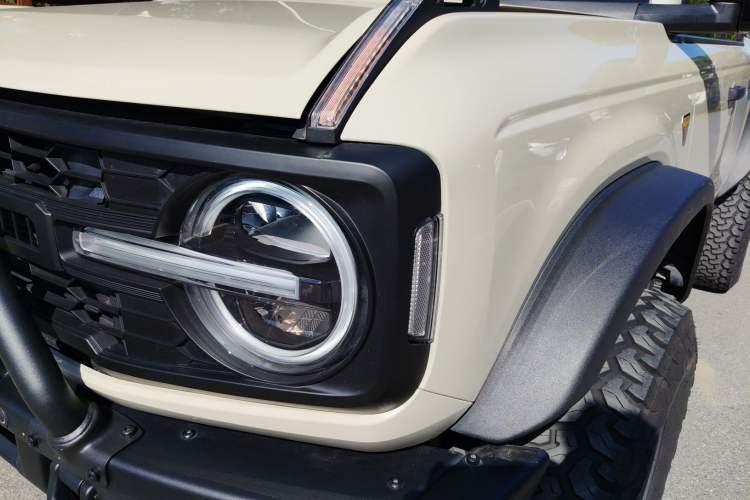 Used Ford Bronco 2024 2.3T Wilderness Left Front Headlight