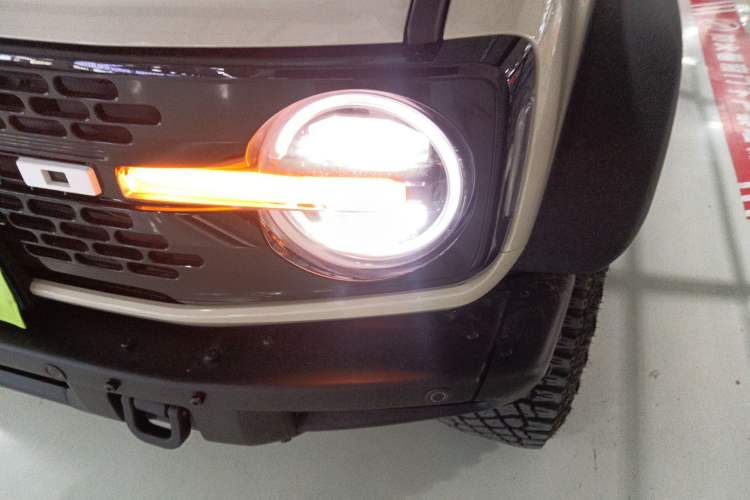 Used Ford Bronco 2024 2.3T Wilderness Left Front Headlight