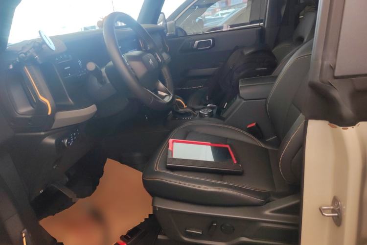 Used Ford Bronco 2024 2.3T Wilderness Left Front Seat