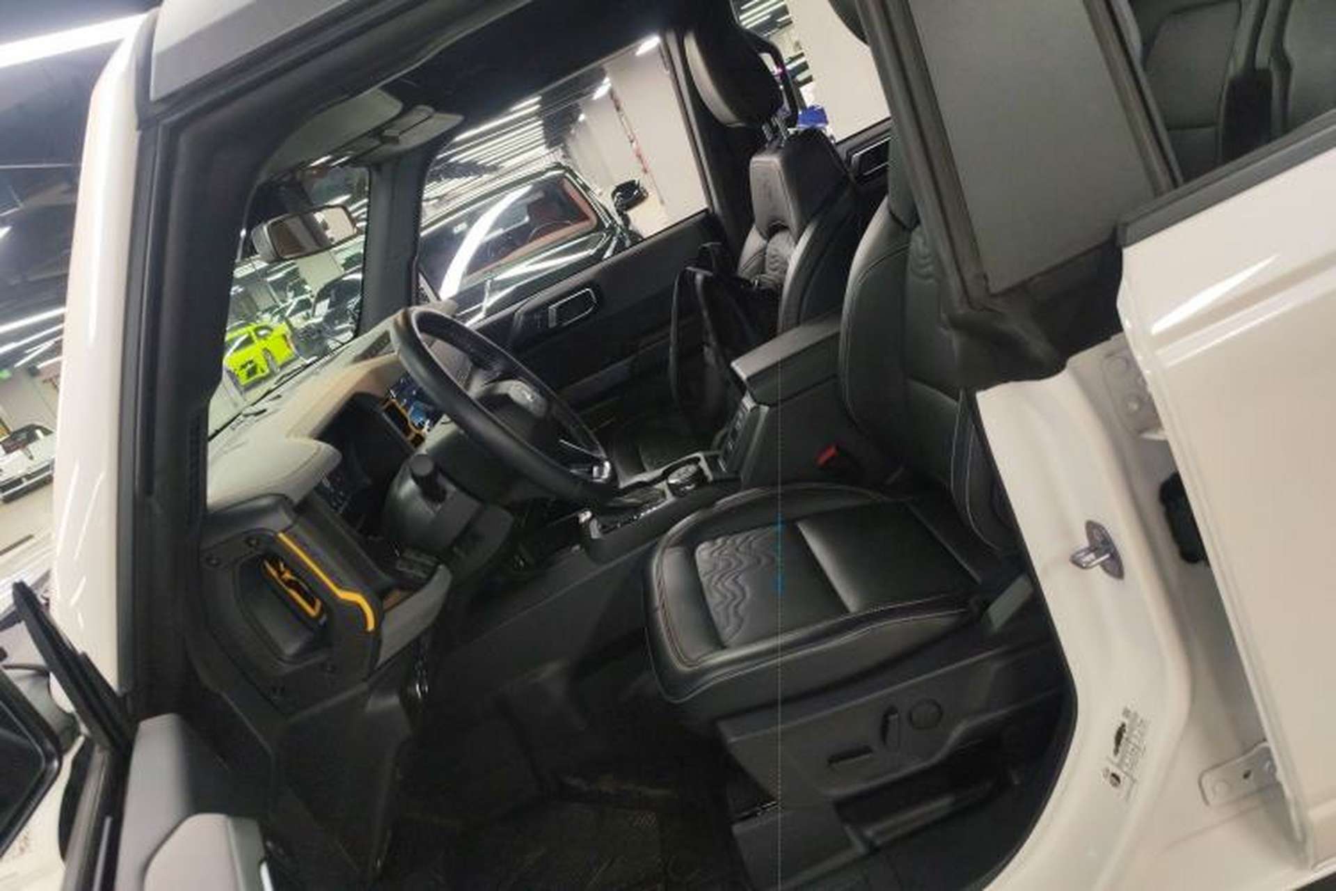 Used Ford Bronco 2024 2.3T Wilderness Left Front Seat