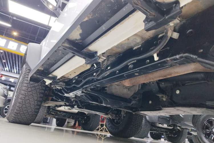 Used Ford Bronco 2024 2.3T Wilderness Left Side Sill