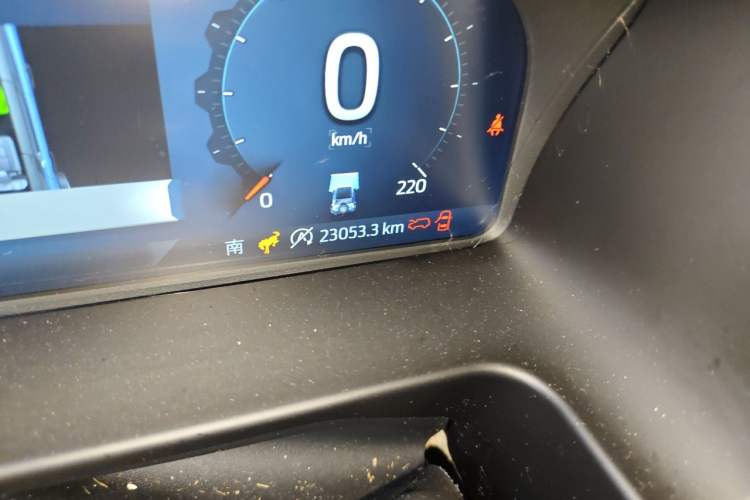 Used Ford Bronco 2024 2.3T Wilderness Odometer Close Up