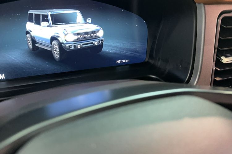 Used Ford Bronco 2024 2.3T Long Beach Odometer Close Up