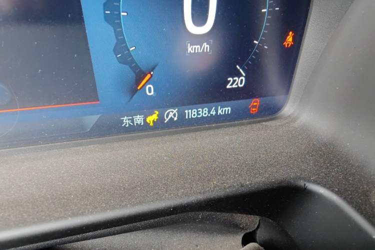 Used Ford Bronco 2024 2.3T Wilderness Odometer Close Up