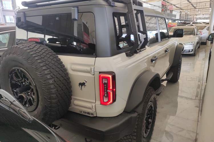 Used Ford Bronco 2024 2.3T Wilderness Rear Right 45 Deg