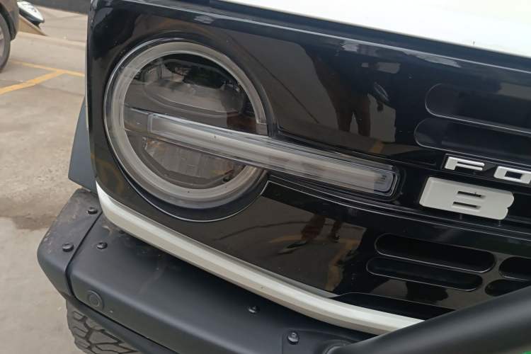 Used Ford Bronco 2024 2.3T Ink Diamond Big-Tire Off-Road Version Right Front Headlight