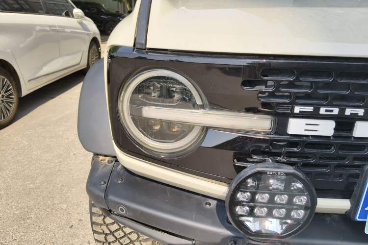 Used Ford Bronco 2024 2.3T Wilderness Right Front Headlight