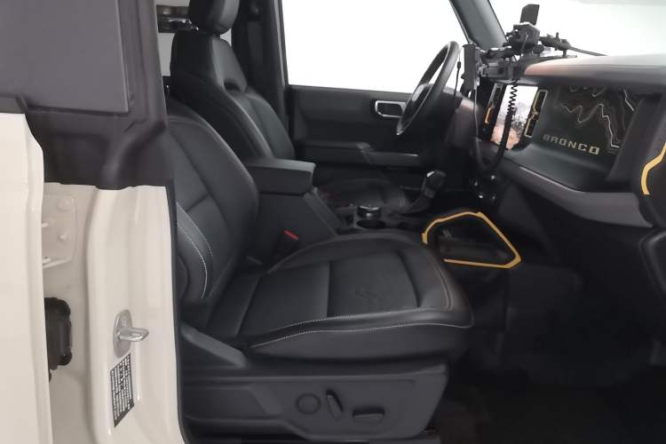 Used Ford Bronco 2024 2.3T Wilderness Right Front Seat