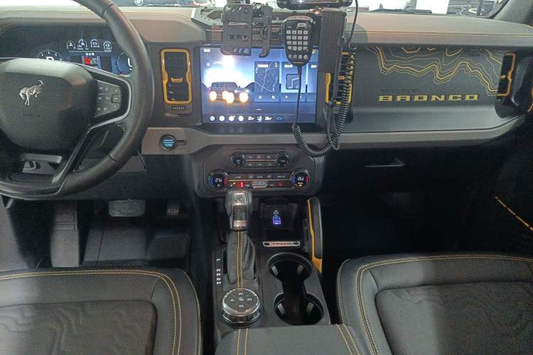 Used Ford Bronco 2024 2.3T Wilderness Audio And AC Panel