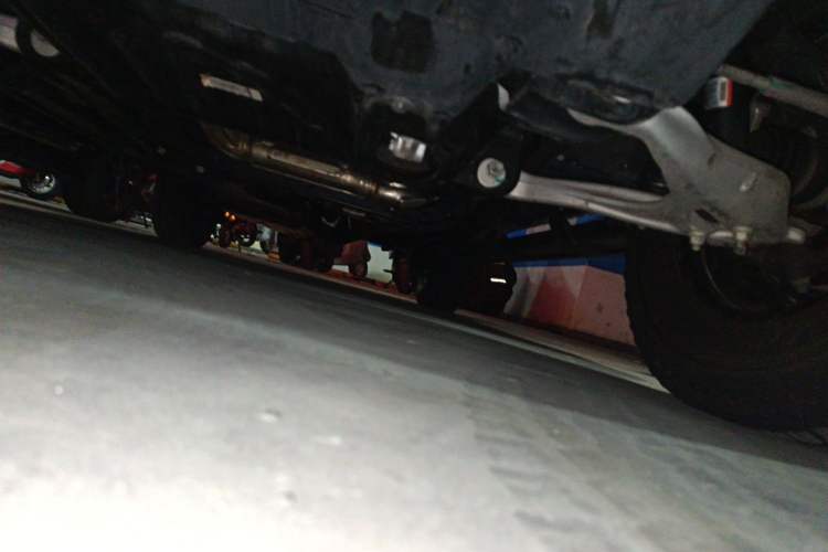 Used Ford Bronco 2024 2.3T Diamond Edition Chassis Rear Right