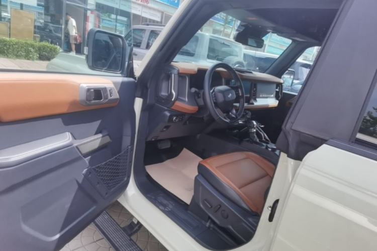 Used Ford Bronco 2024 2.3T Long Beach Driver Seat