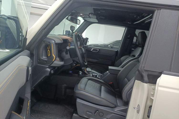 Used Ford Bronco 2024 2.3T Wilderness Driver Seat