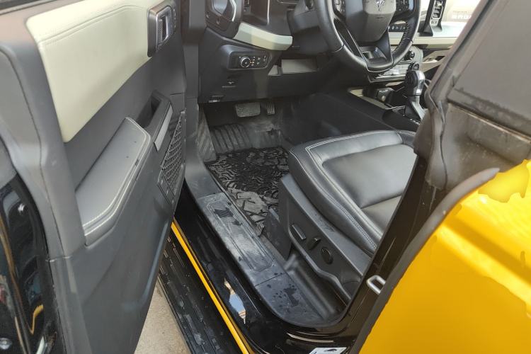 Used Ford Bronco 2024 2.3T Long Beach Driver Seat