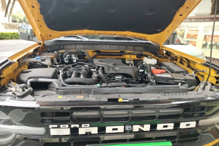 Used Ford Bronco 2024 2.3T Long Beach Engine Bay