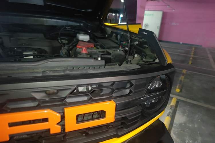 Used Ford Bronco 2024 2.3T Wilderness Engine Bay Left