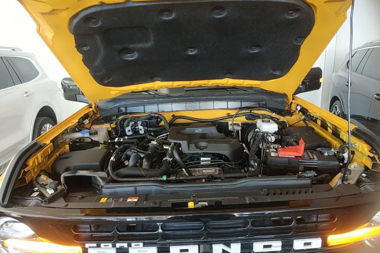 Used Ford Bronco 2024 2.3T Long Beach Big-Foot Off-Road Version Engine Bay