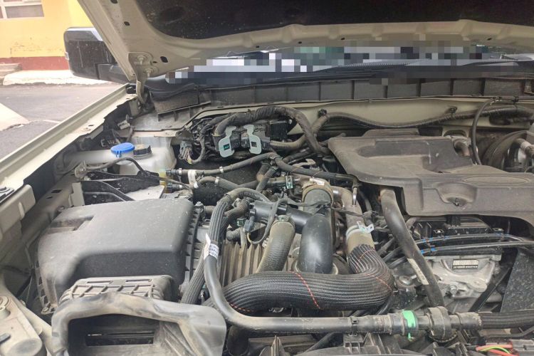 Used Ford Bronco 2024 2.3T Long Beach Engine Bay Right