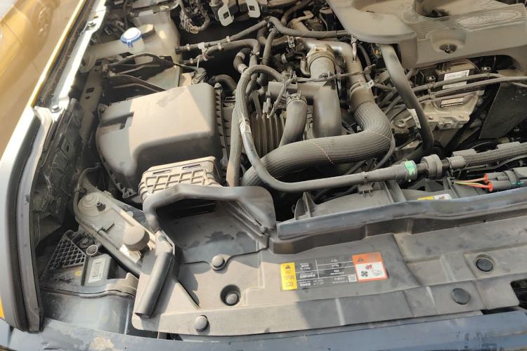 Used Ford Bronco 2024 2.3T Long Beach Engine Bay Right