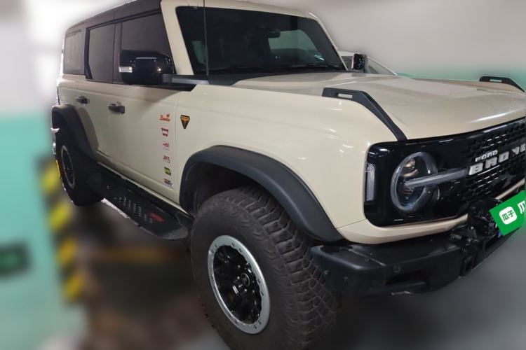 Used Ford Bronco 2024 2.3T Wilderness Front Right 45 Deg