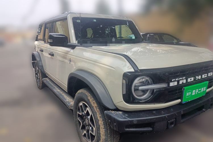 Used Ford Bronco 2024 2.3T Long Beach Front Right 45 Deg