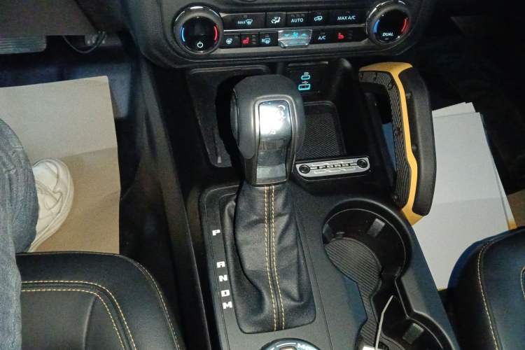 Used Ford Bronco 2024 2.3T Wilderness Gear Lever