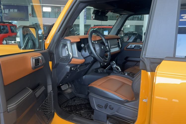 Used Ford Bronco 2024 2.3T Long Beach Big-Foot Off-Road Version Interior 2