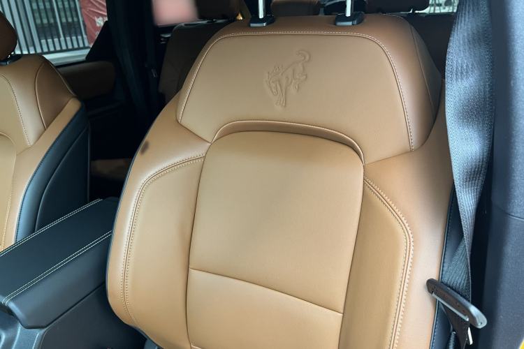 Used Ford Bronco 2024 2.3T Long Beach Interior 3