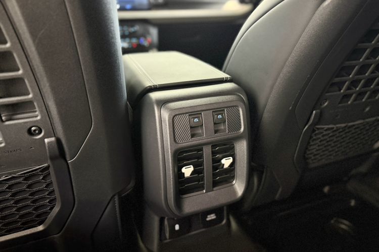 Used Ford Bronco 2024 2.3T Long Beach Big-Foot Off-Road Version Interior 9