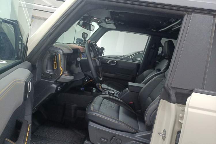 Used Ford Bronco 2024 2.3T Wilderness Left Front Seat
