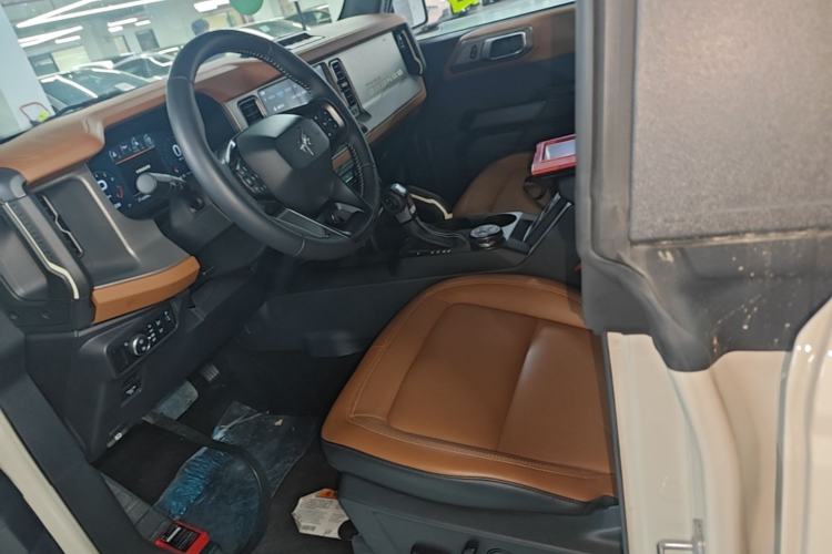 Used Ford Bronco 2024 2.3T Long Beach Left Front Seat