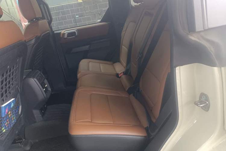 Used Ford Bronco 2024 2.3T Long Beach Left Rear Seat