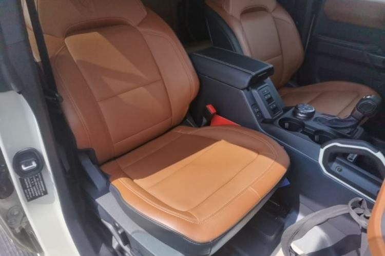 Used Ford Bronco 2024 2.3T Long Beach Right Front Seat