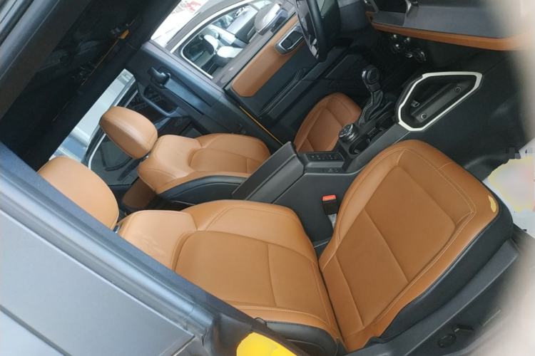 Used Ford Bronco 2024 2.3T Long Beach Big-Foot Off-Road Version Right Front Seat
