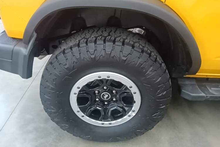 Used Ford Bronco 2024 2.3T Long Beach Big-Foot Off-Road Version Right Rear Wheel Hub