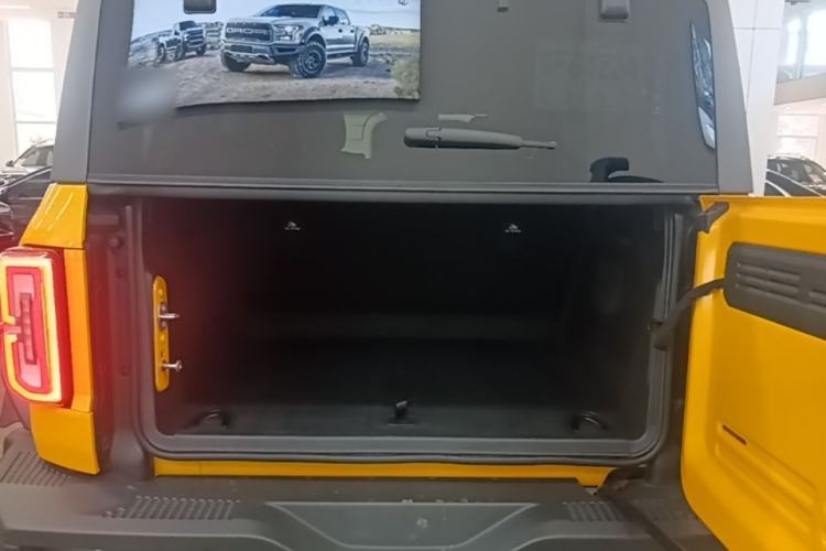 Used Ford Bronco 2024 2.3T Long Beach Big-Foot Off-Road Version Trunk