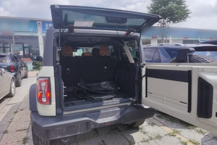 Used Ford Bronco 2024 2.3T Long Beach Trunk