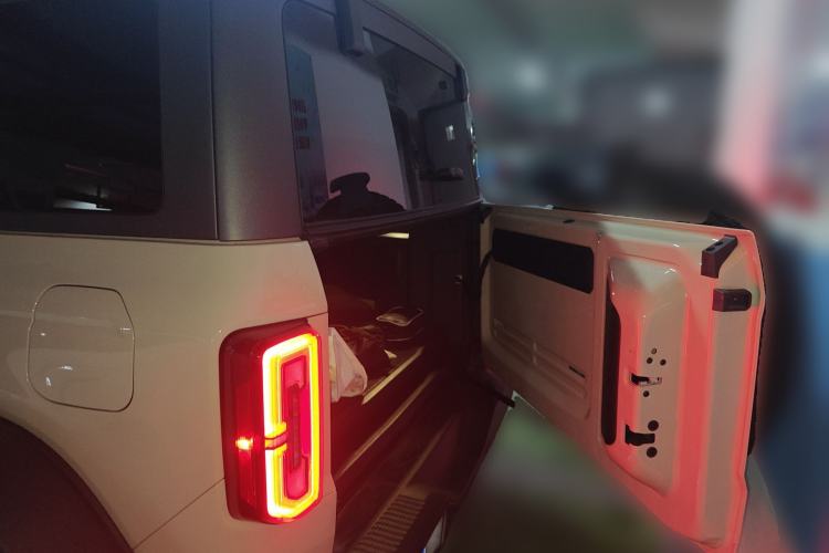 Used Ford Bronco 2024 2.3T Wilderness Trunk