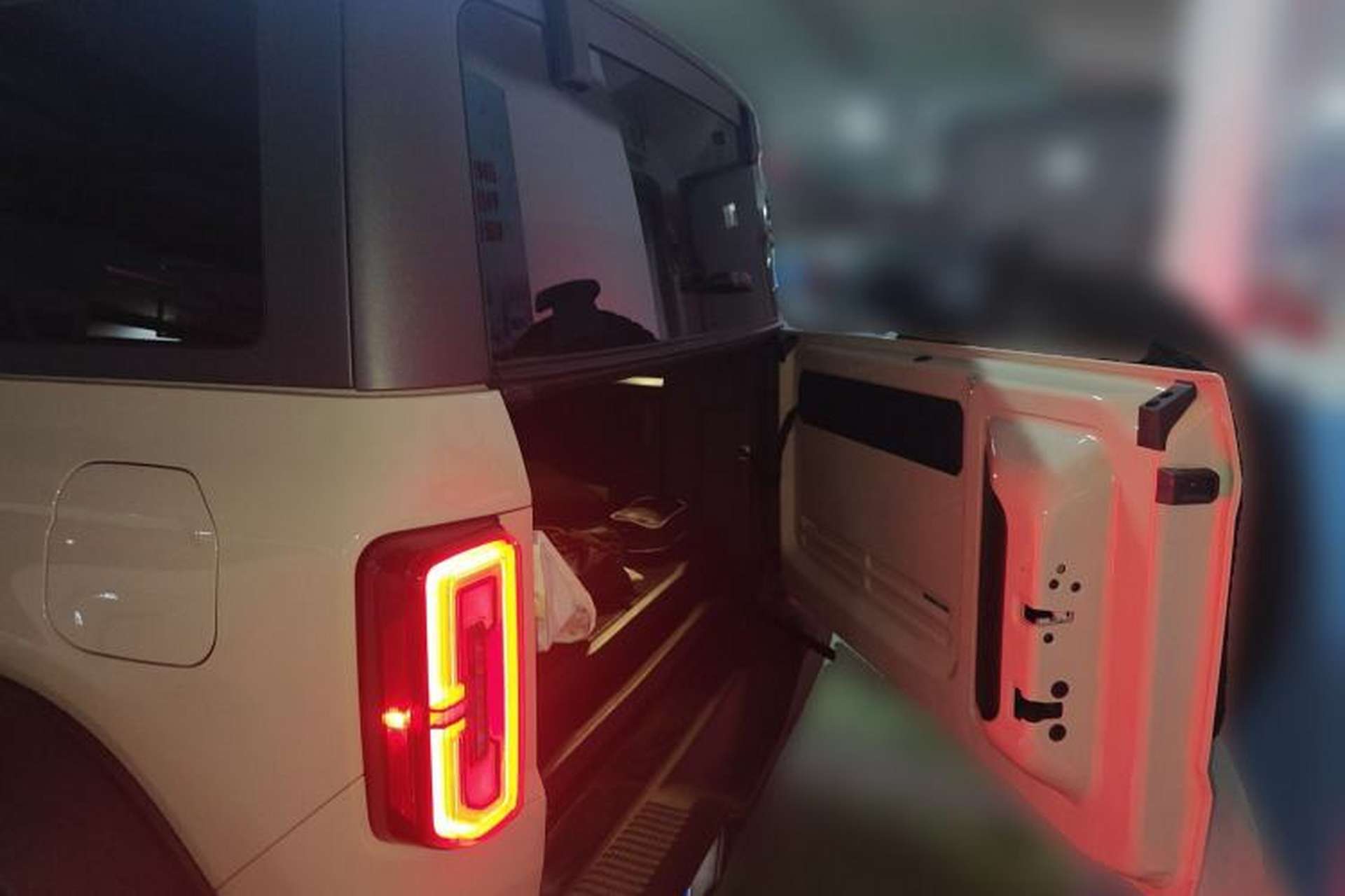 Used Ford Bronco 2024 2.3T Wilderness Trunk