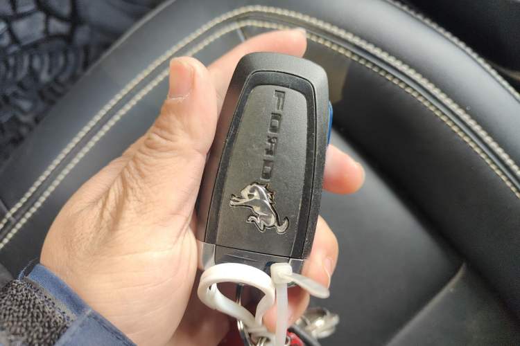 Used Ford Bronco 2024 2.3T Long Beach Vehicle Key