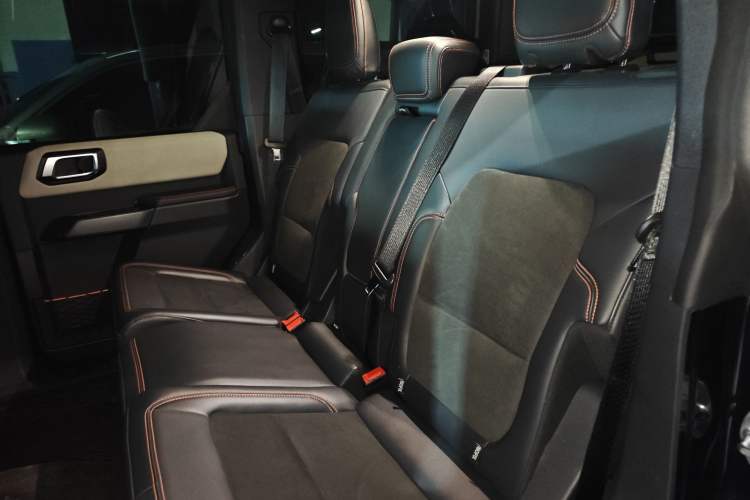 Used Ford Bronco 2025 2.3T Big Dune Limited Custom Edition Left Rear Seat