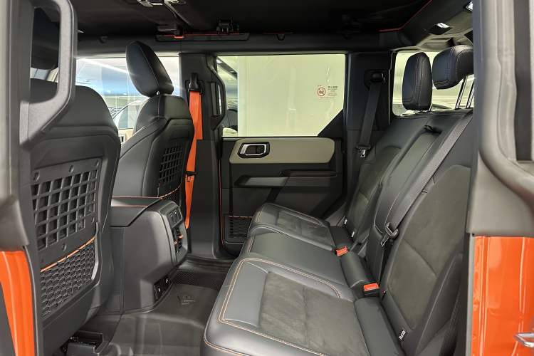 Used Ford Bronco 2025 2.3T Big Dune Limited Custom Edition Interior 10