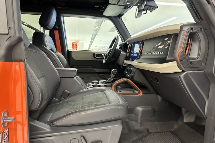 Used Ford Bronco 2025 2.3T Big Dune Limited Custom Edition Interior 12
