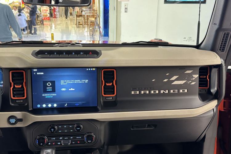 Used Ford Bronco 2025 2.3T Big Dune Limited Custom Edition Interior 4