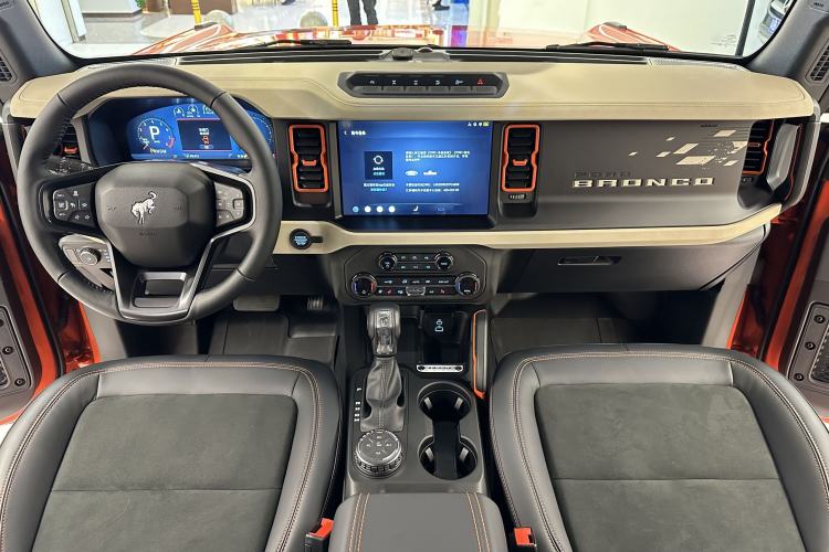Used Ford Bronco 2025 2.3T Big Dune Limited Custom Edition Interior 6
