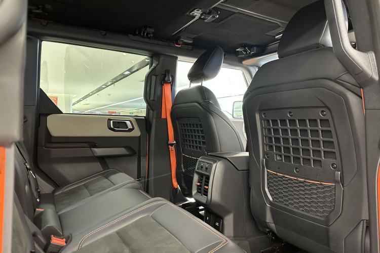 Used Ford Bronco 2025 2.3T Big Dune Limited Custom Edition Interior 8
