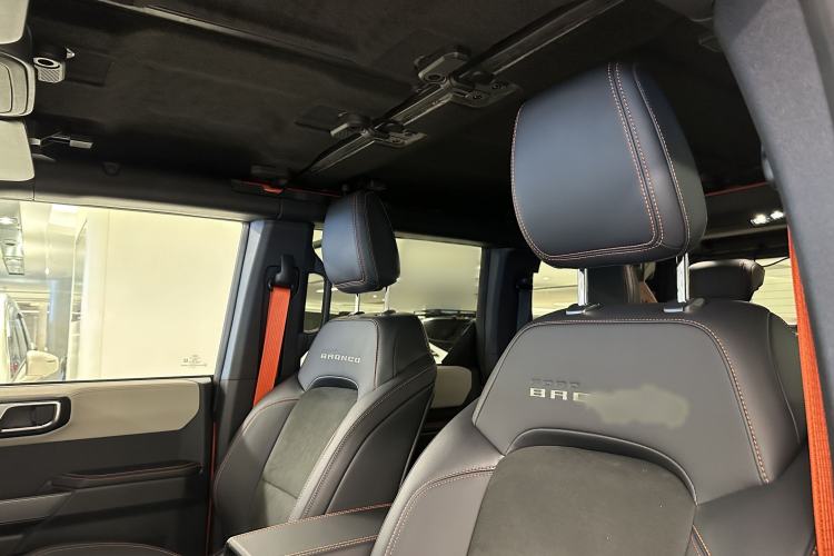 Used Ford Bronco 2025 2.3T Big Dune Limited Custom Edition Interior 9