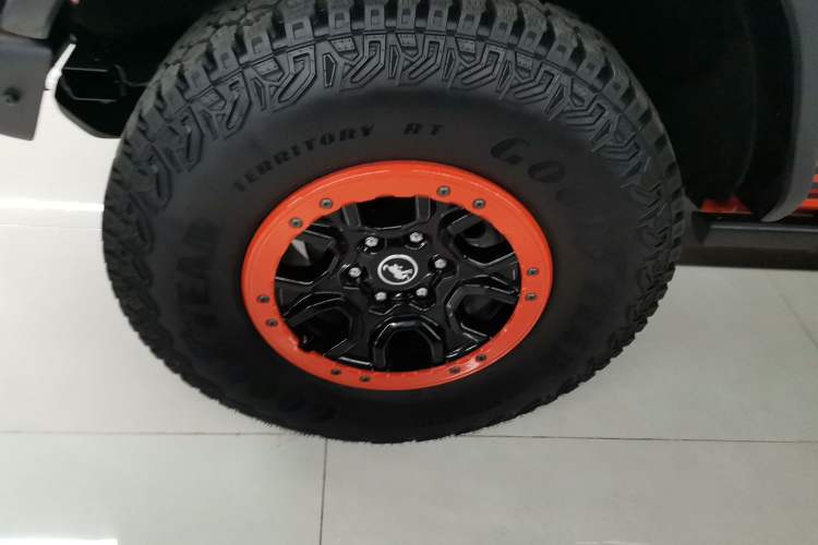 Used Ford Bronco 2025 2.3T Big Dune Limited Custom Edition Left Front Wheel Hub