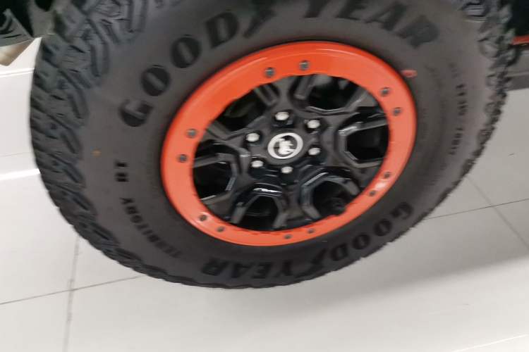 Used Ford Bronco 2025 2.3T Big Dune Limited Custom Edition Right Rear Wheel Hub