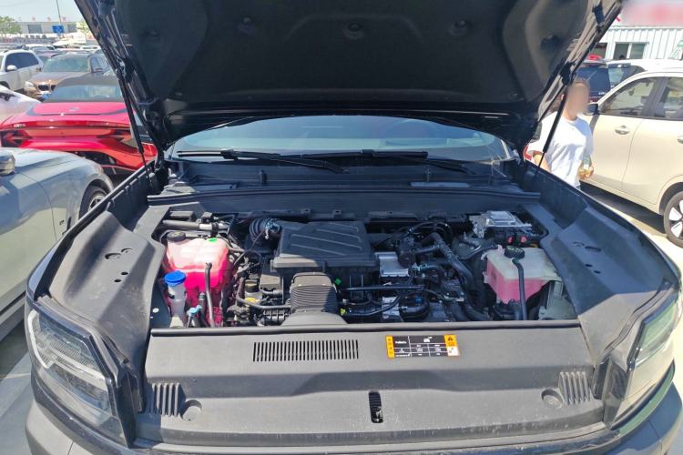 Used Ford Bronco 2026 Model Ink Diamond Range-Extended Engine Bay